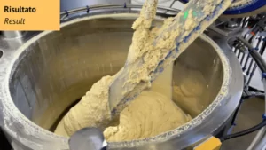 Risultato della preparazione di hummus con cuocitori industriali